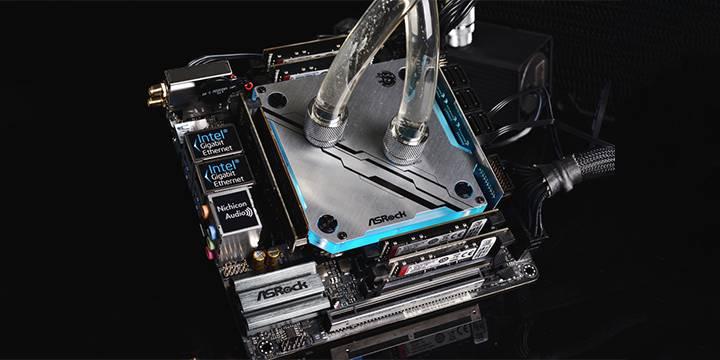 ASRock > X299E-ITX/ac X299E-ITX/ac + Core i9 7980XE + 128GBメモリ