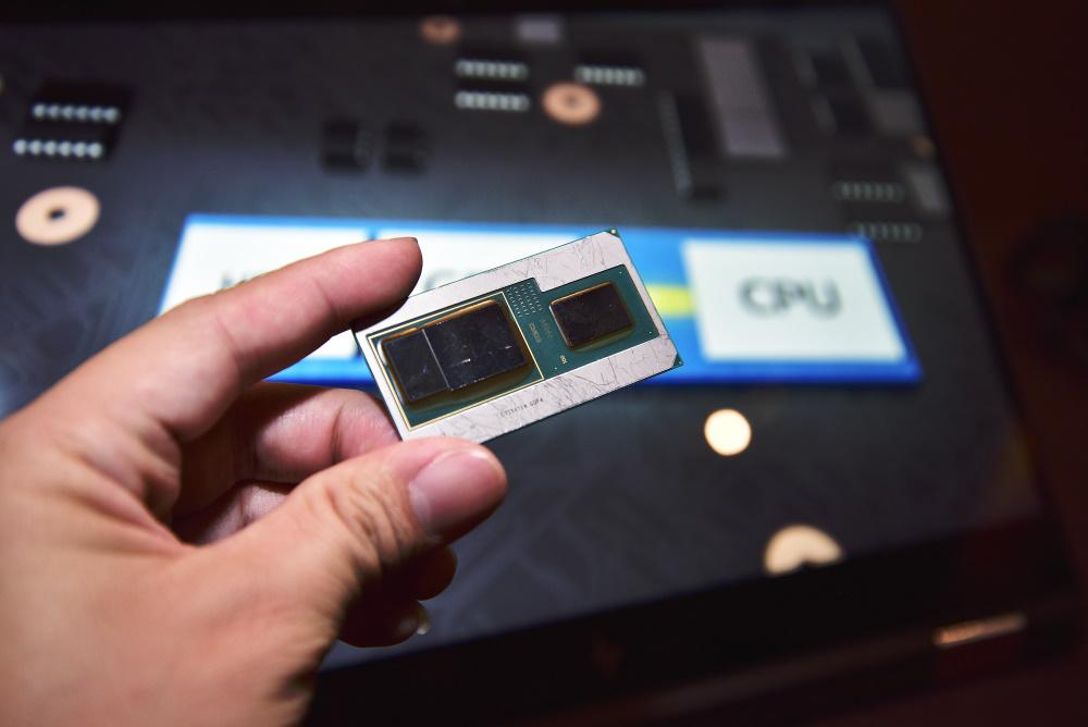 Intel 推出首款G 系列搭載Vega 內顯Core i7/i5 處理器| XFastest News