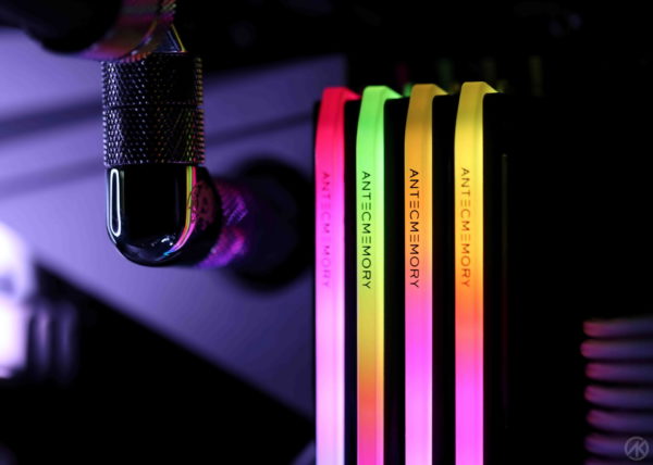 Antec_P120_Crystal_Watermark_02