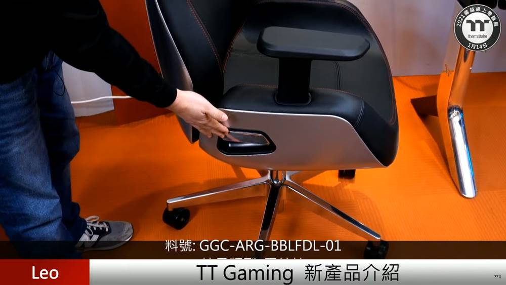 2021 Thermaltake Expo ARGENT Series 02